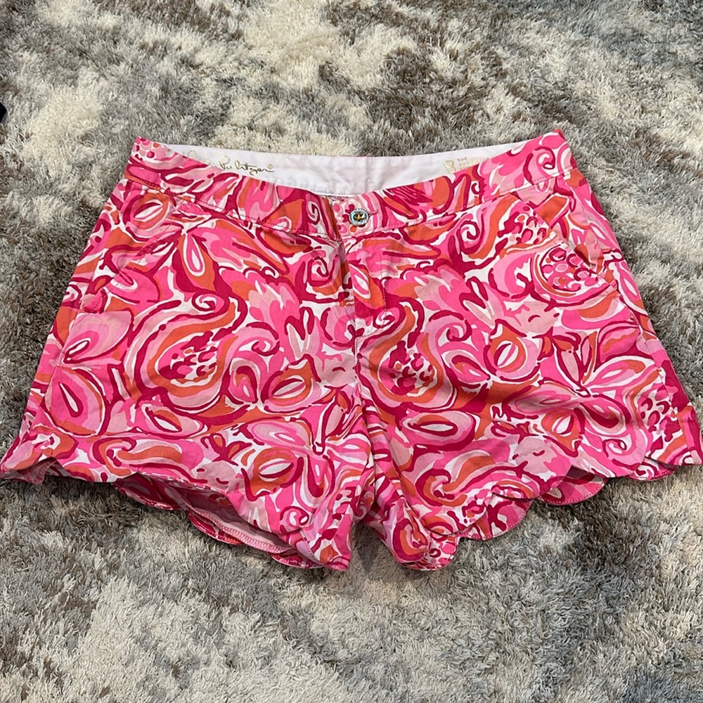 Lilly Pulitzer the buttercup short size 8